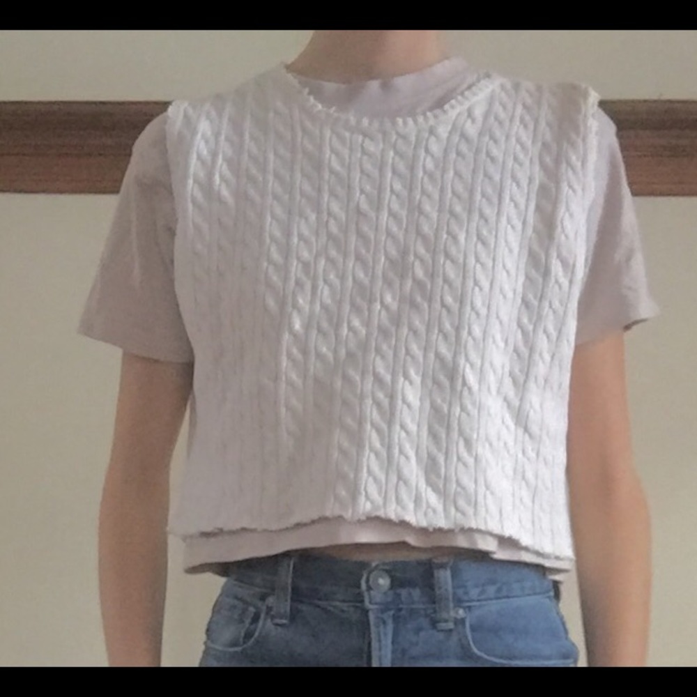 cropped sweater vest